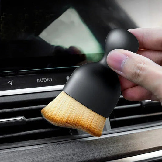 Cepillo de Limpieza para Interior de Auto – Suave y con Estuche
